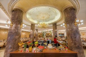 ghasr-talaee-international (11)