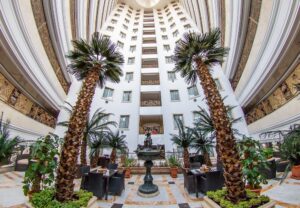 ghasr-talaee-international (6)