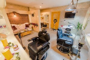 ghasr-talaee-international (9)